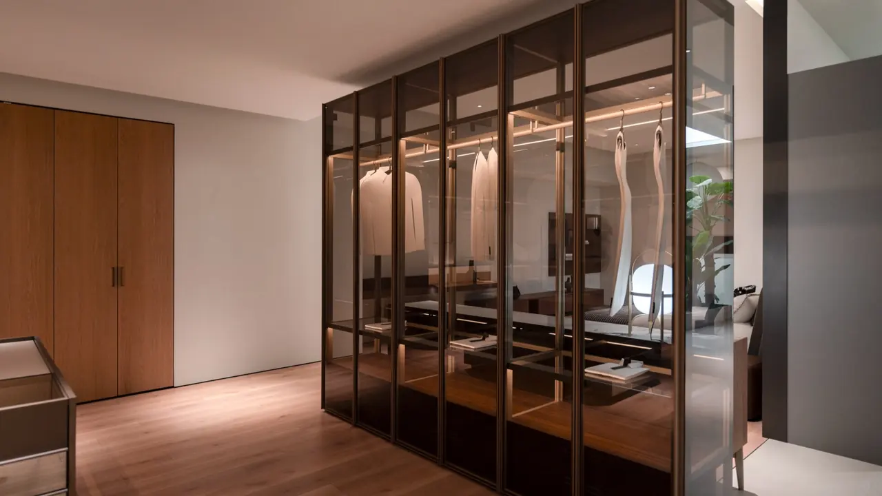 Vigor Mfg company film: luxury glass walk-in wardrobe